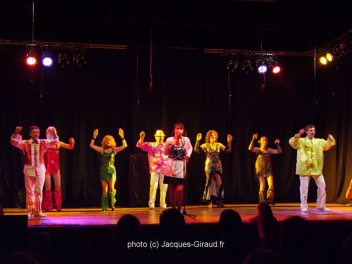 2011-03-19_21-53-22_FinePix S100FS_53,3mm_1_42_emeA.JPG